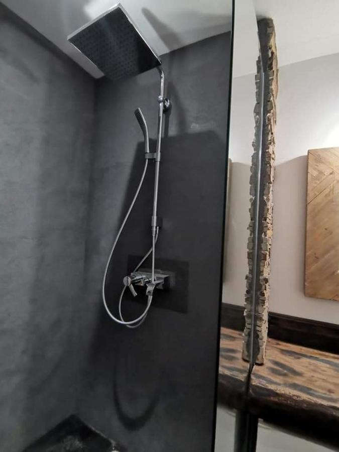 Appartamento Loft 100m2 neuf entièrement équipée Callac Esterno foto