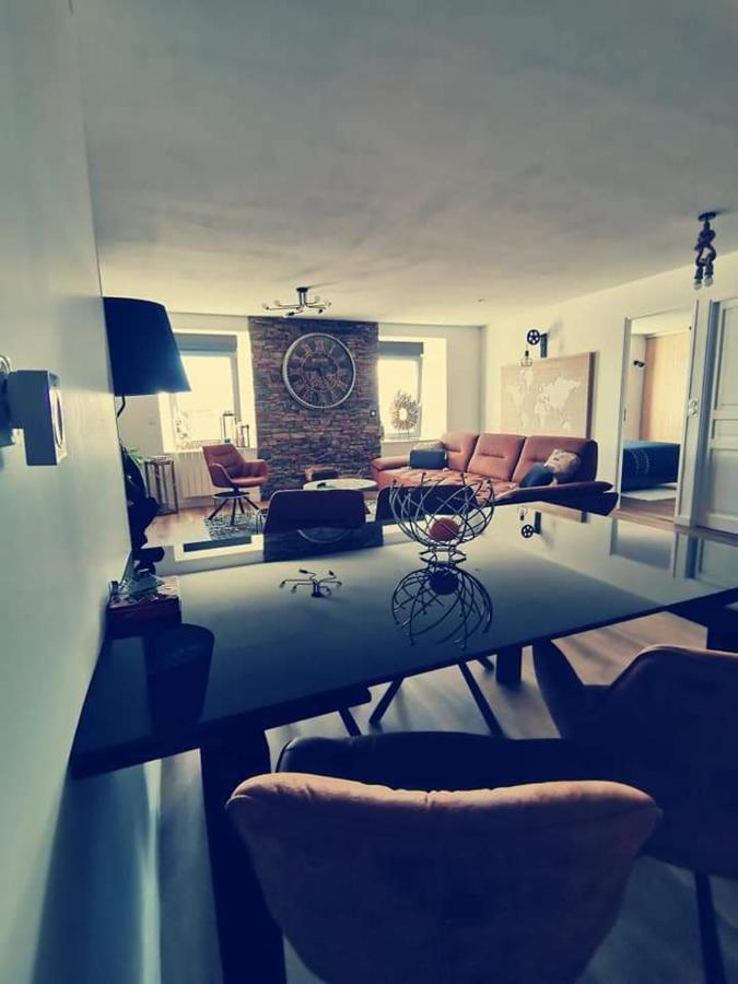 Appartamento Loft 100m2 neuf entièrement équipée Callac Esterno foto